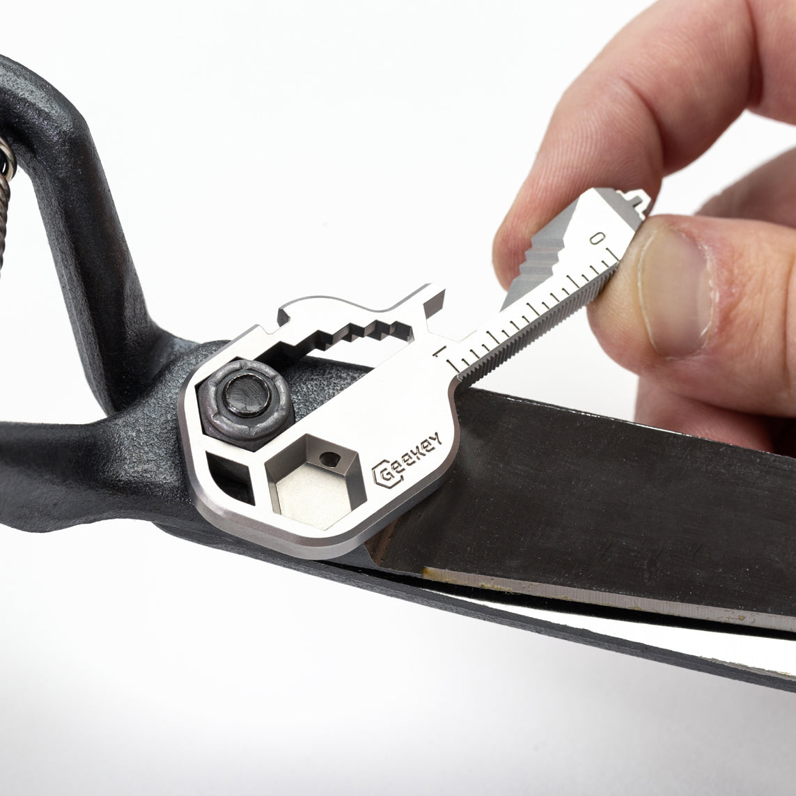 Geekey Key-Size Multi-Tool, alternate view