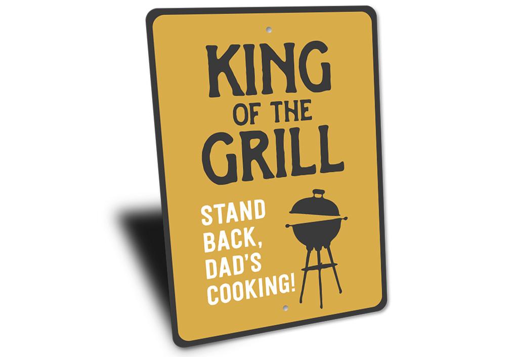 King of the Grill Metal Sign, Patio Wall Decor, alternate view